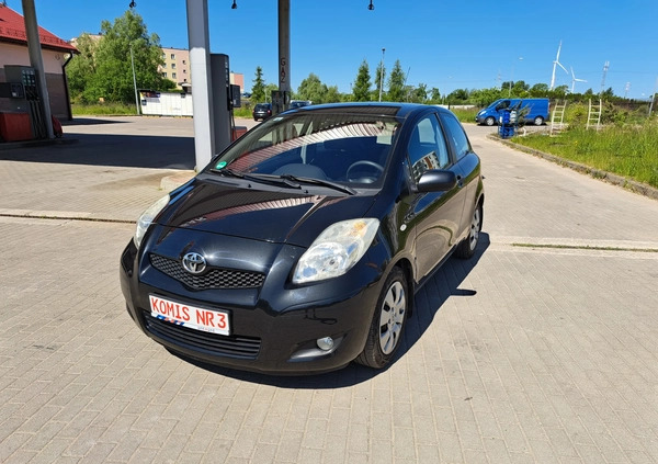 Toyota Yaris cena 15900 przebieg: 199000, rok produkcji 2009 z Zbąszyń małe 466